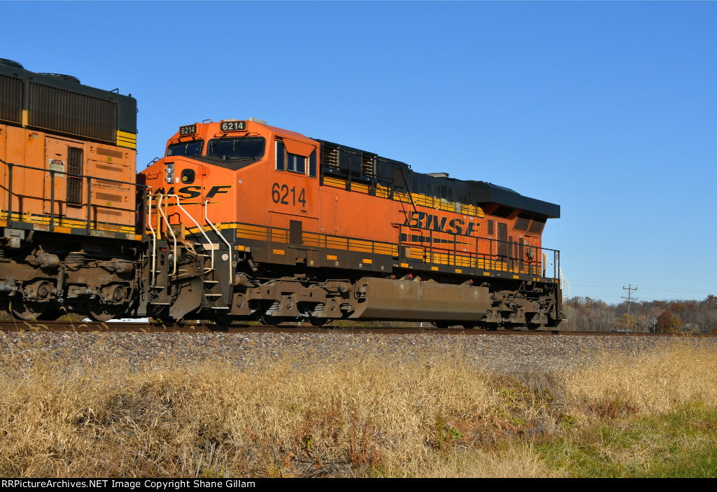 BNSF 6214 Roster shot.